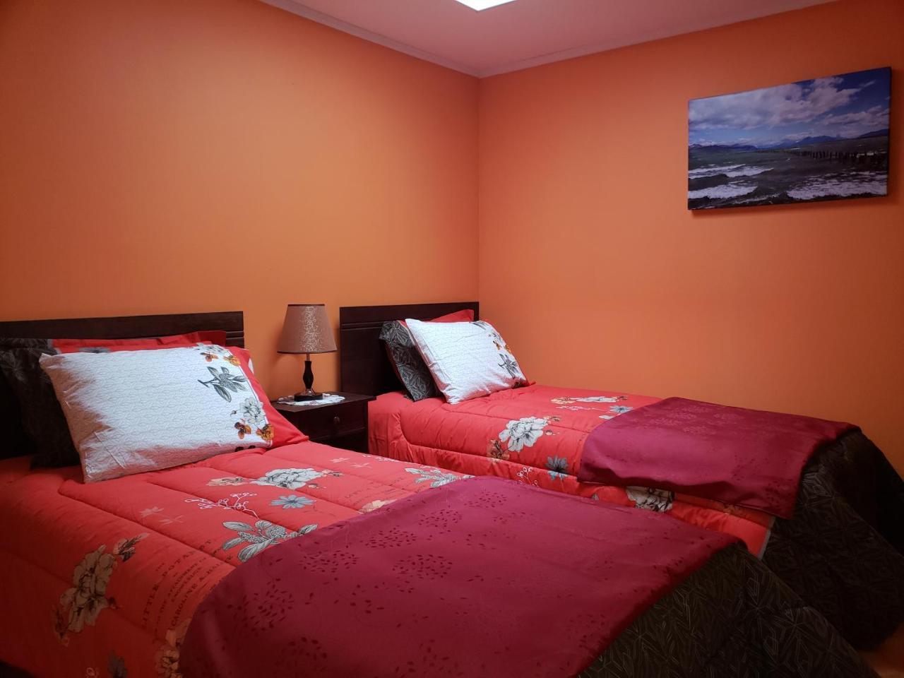 Hostal Nataly Puerto Natales Exterior photo